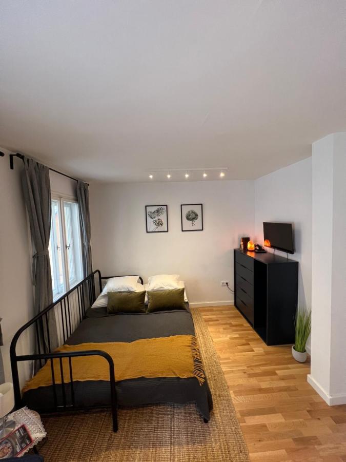 Sparkling Time Apartman Villa ไฮจ์ดุสโซบอสโล ภายนอก รูปภาพ
