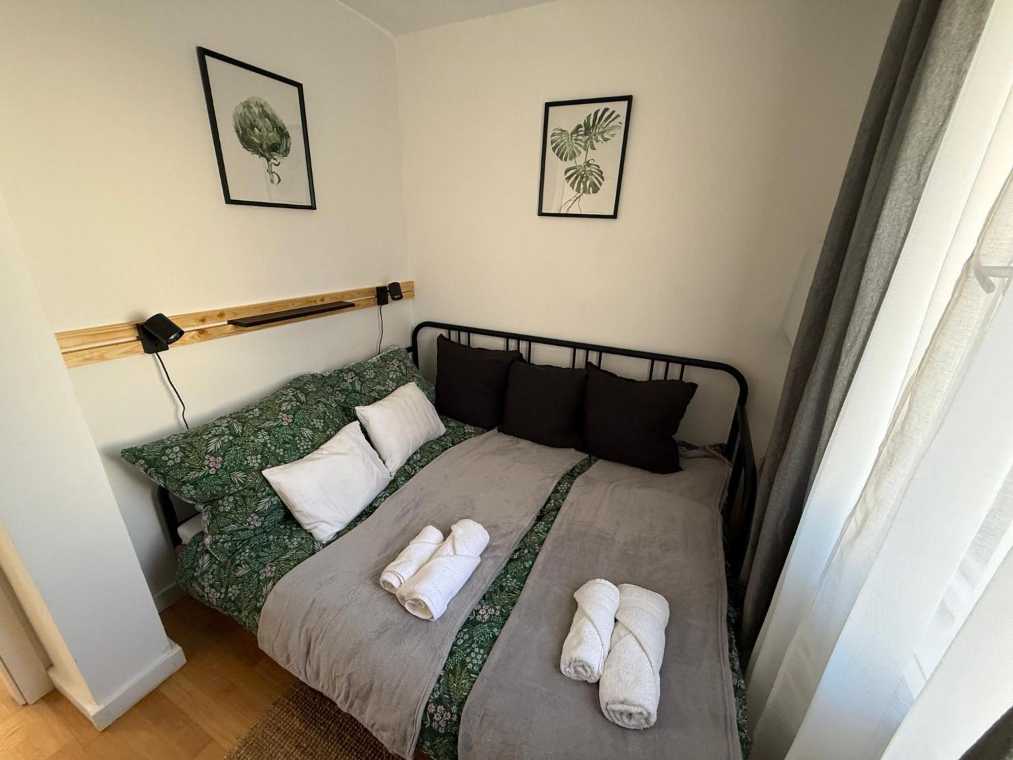 Sparkling Time Apartman Villa ไฮจ์ดุสโซบอสโล ภายนอก รูปภาพ