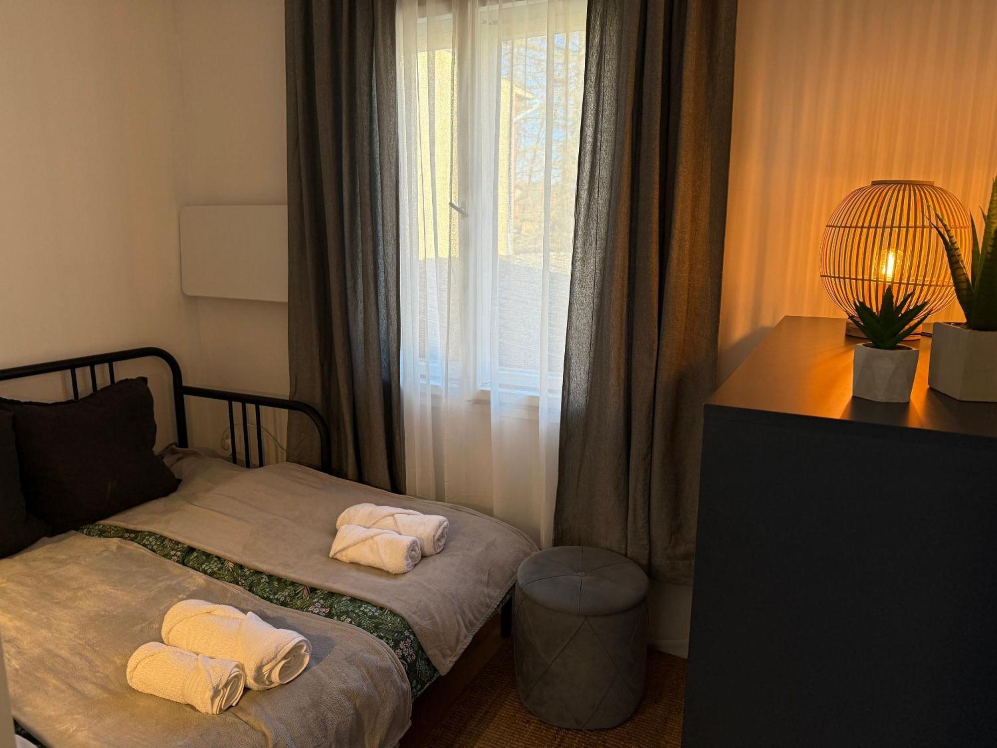 Sparkling Time Apartman Villa ไฮจ์ดุสโซบอสโล ภายนอก รูปภาพ